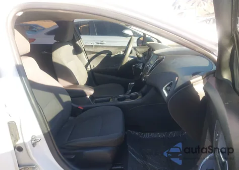 2018 Chevrolet Cruze Lt Auto z USA, uszkodzony, nr VIN 1G1BE5SM2J7242605